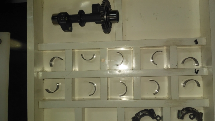 mổ xẻ khối động cơ honda cbr250rr đầy mạnh mẽ - 11