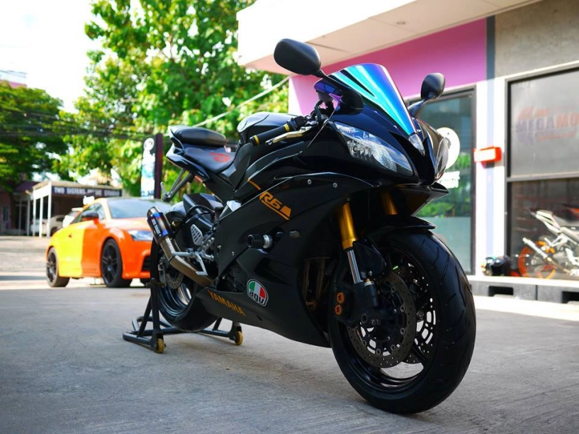 Yamaha r6 ngựa hoang khó thuần trong loạt ảnh đen không tỳ vết - 6