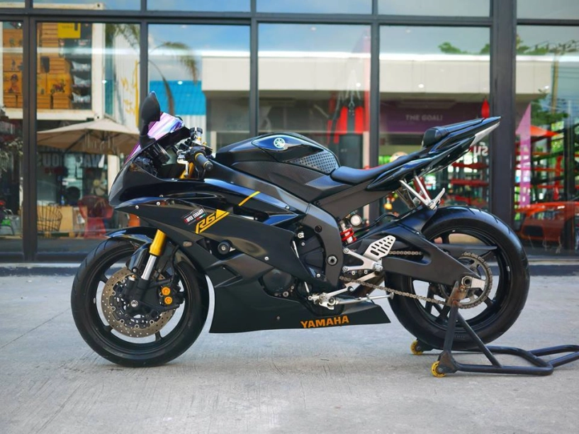 Yamaha r6 ngựa hoang khó thuần trong loạt ảnh đen không tỳ vết - 9