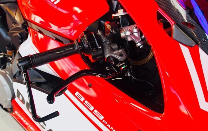 Ducati panigale 899 bản độ chuẩn mực theo hình tượng 1299 superleggera - 6