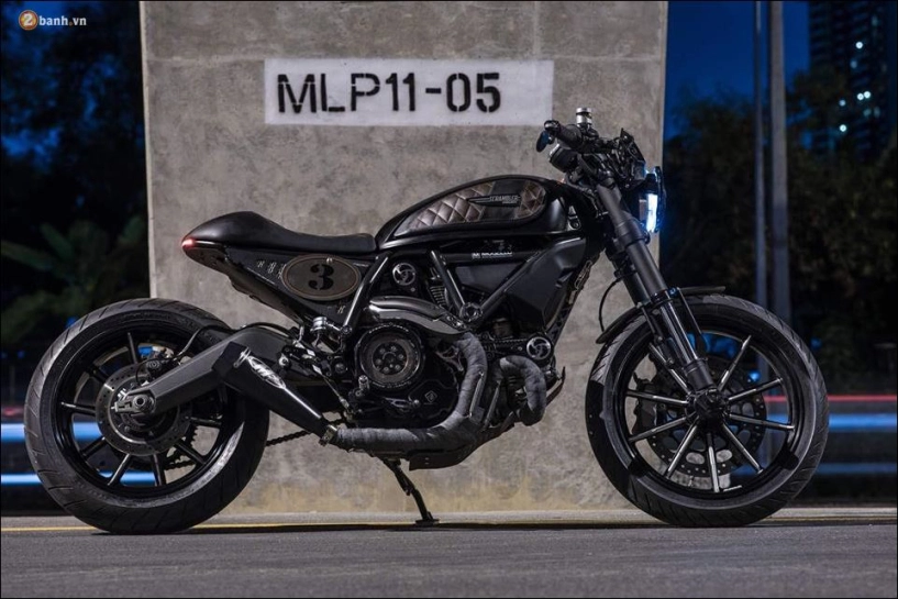 Ducati scrambler racer chiến binh số 3 lực lưỡng trong màn đêm huyền ảo - 3