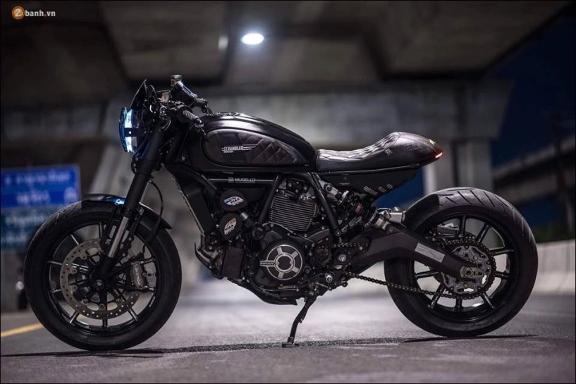 Ducati scrambler racer chiến binh số 3 lực lưỡng trong màn đêm huyền ảo - 9