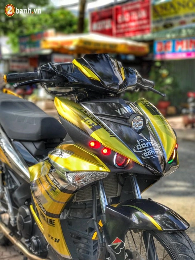 Exciter 150 độ ấn tượng với dàn tem chrome đầy thương gia - 4