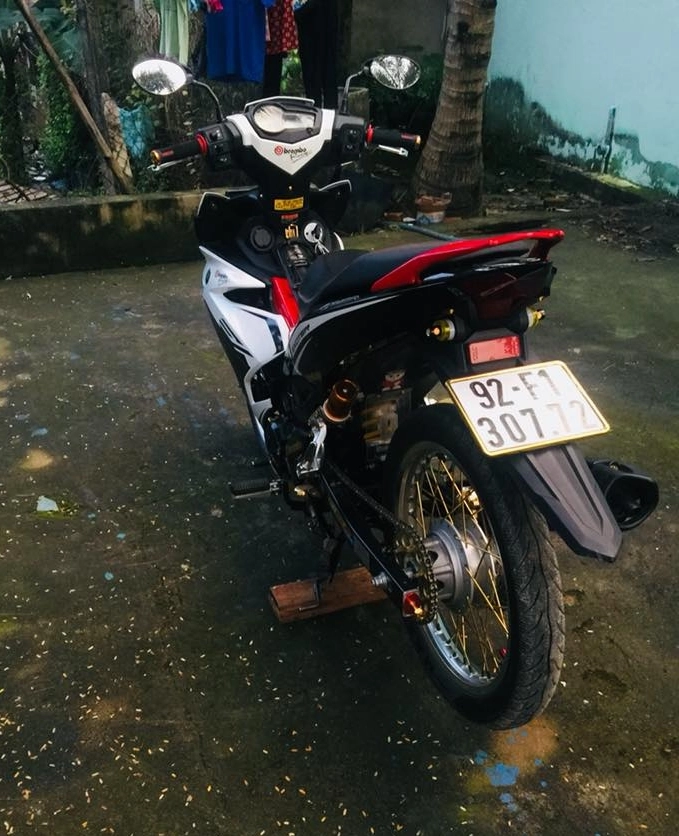 Exciter 150 độ nhẹ nhàng với đôi chân lướt gió của biker quảng nam - 6
