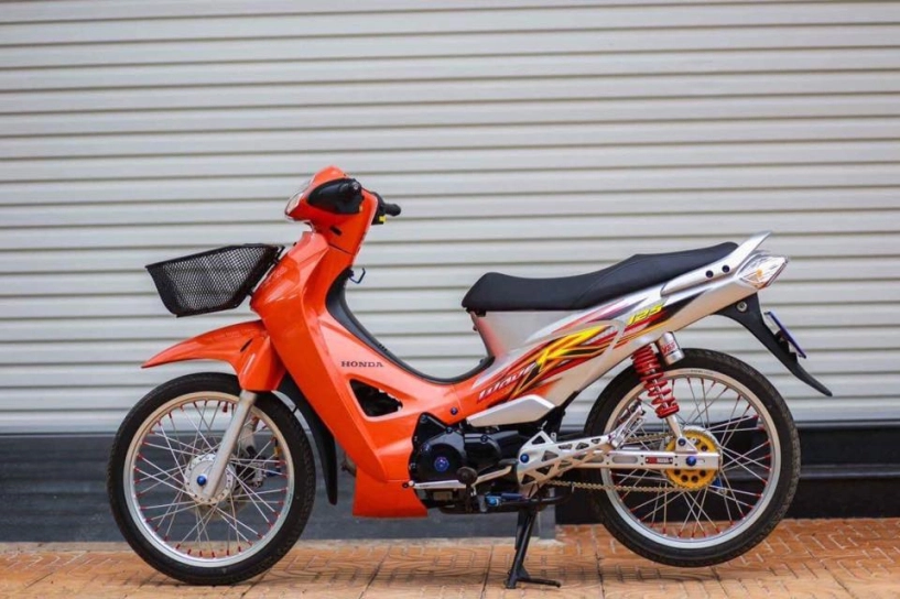 Future 2 độ phong cách wave 125 leng keng xà beng của biker sóc trăng - 2