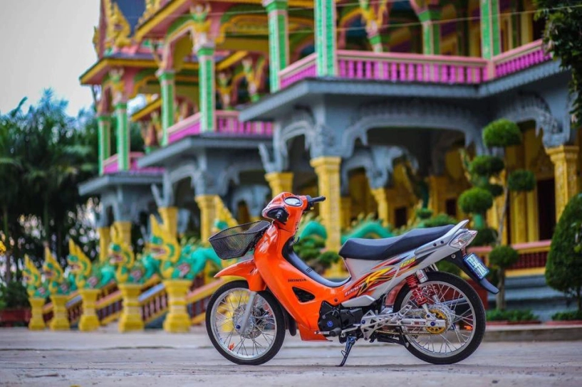 Future 2 độ phong cách wave 125 leng keng xà beng của biker sóc trăng - 7