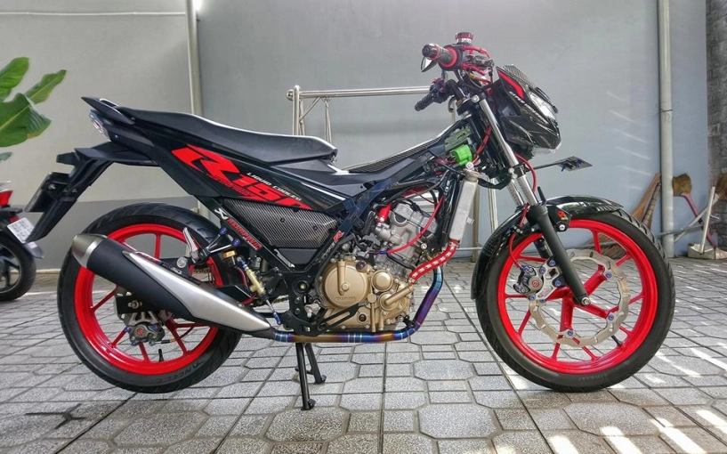 Raider 150 fi độ đồ chơi nhẹ nhàng với nét đẹp lạnh lùng - 3