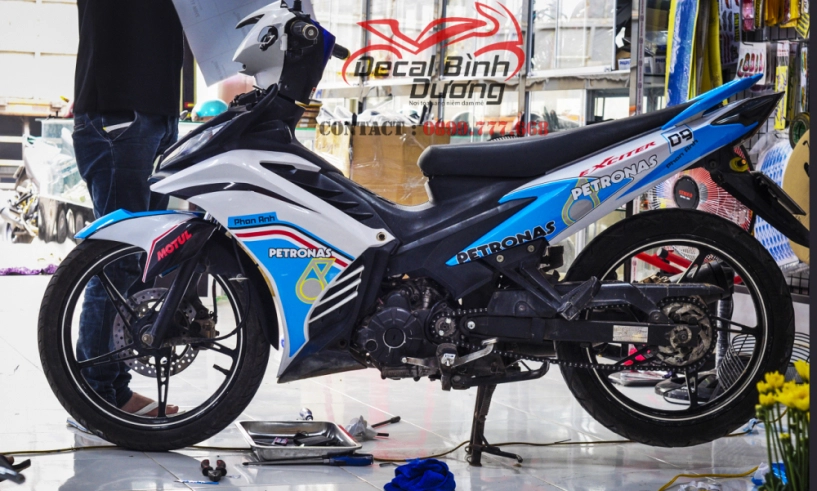 Tổng hợp những mẫu tem exciter 135 xanh trắng đẹp nhất cho dịp lễ tết - 7