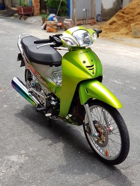 Wave 125 độ ấn tượng với dàn đồ chơi kể không cũng muốn choáng - 5