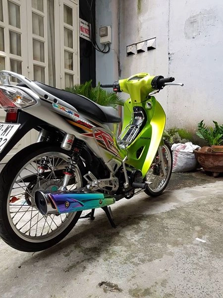 Wave 125 độ ấn tượng với dàn đồ chơi kể không cũng muốn choáng - 6
