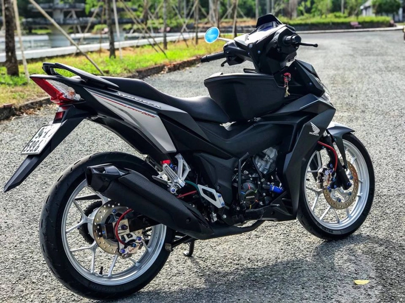 Winner 150 độ khoe cá tính dưới ánh nắng ban mai - 11