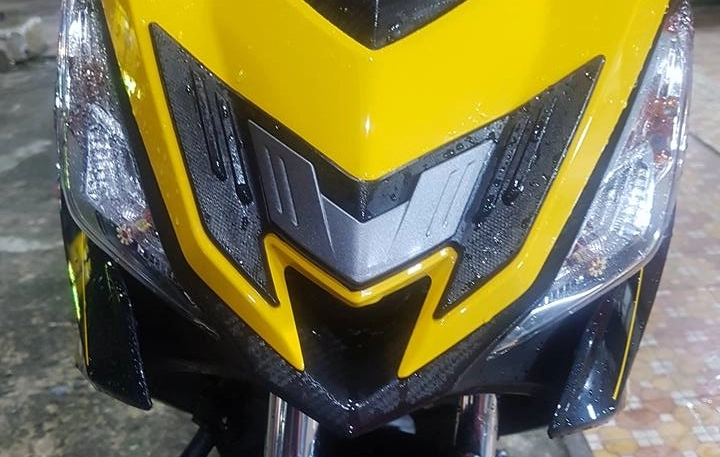 Winner 150 độ kiểng với sắc vàng nổi bật của biker phố núi - 6