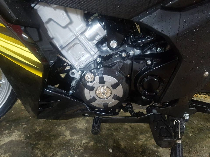 Winner 150 độ kiểng với sắc vàng nổi bật của biker phố núi - 7