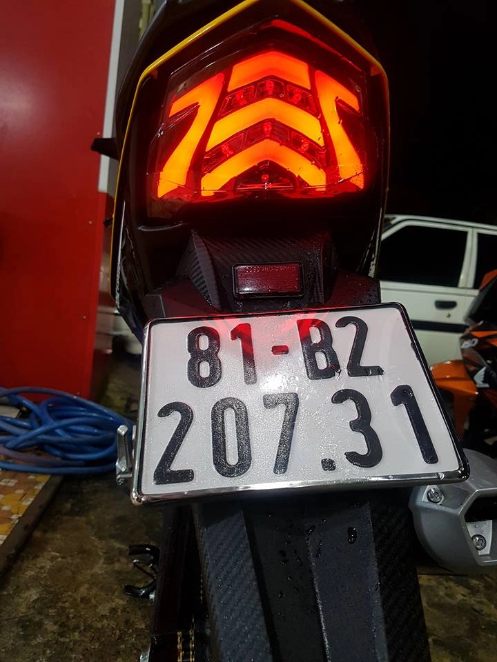 Winner 150 độ kiểng với sắc vàng nổi bật của biker phố núi - 11