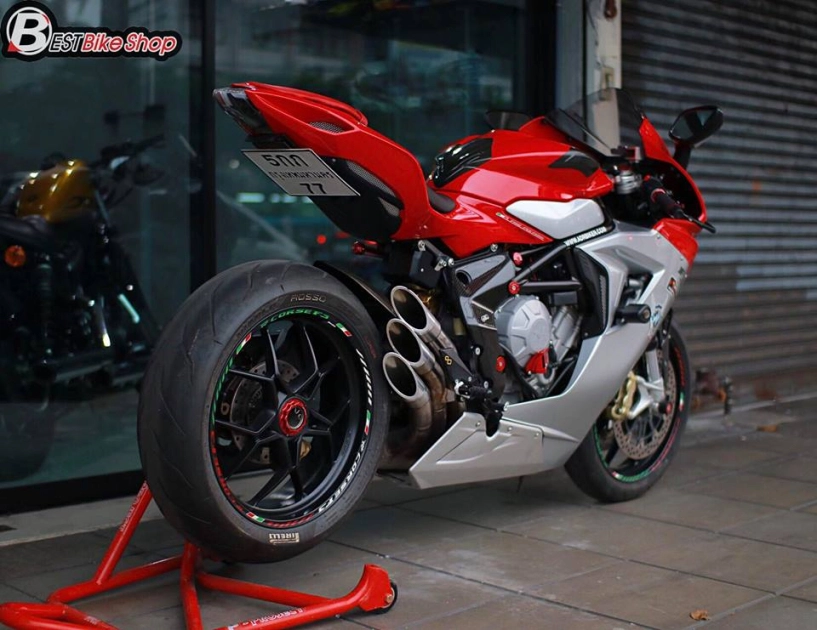 Cận cảnh siêu mô tô ý mv agusta f3 675 nâng cấp nhẹ nhàng đầy sức hút - 12
