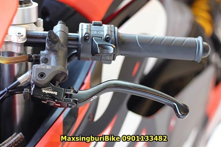 Ducati panigale 899 bản độ đậm chất chơi bên bộ cánh redbull - 5