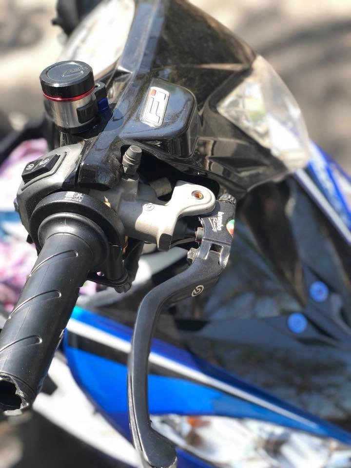 Exciter 135 độ cũng khá đẹp với vài món đồ chơi mang thương hiệu brembo - 5