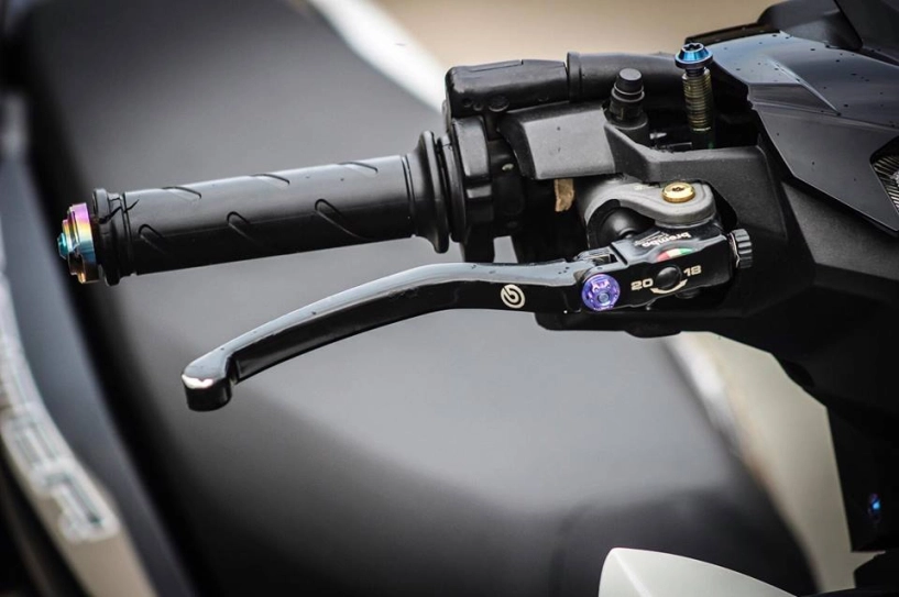 Exciter 150 độ tuyệt đẹp của một biker nổi tiếng ở sài gòn - 4