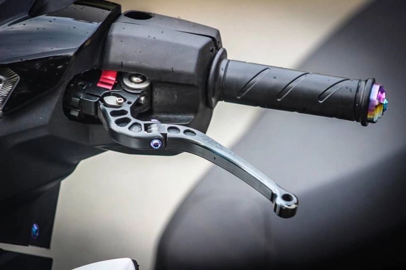 Exciter 150 độ tuyệt đẹp của một biker nổi tiếng ở sài gòn - 5