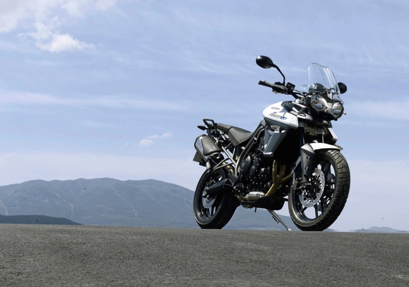 Giá bán chính thức của triumph 2018 tại thị trường việt nam - 7