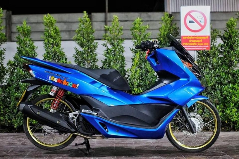 Pcx 150 độ mang ánh mắt hung tợn dưới màn đêm của biker nước bạn - 3