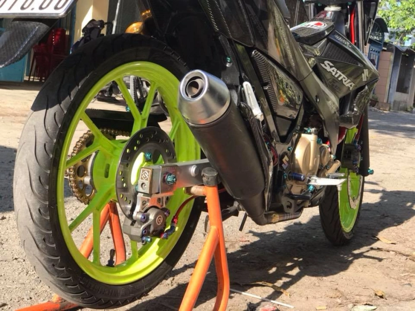 Satria f150 độ mang vẻ đẹp nhẹ nhàng đầy đẳng cấp - 1