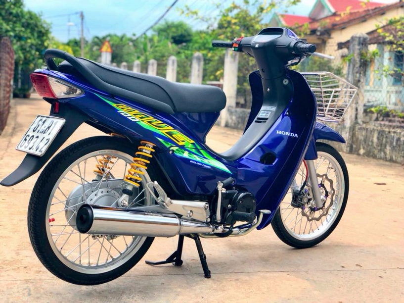 Wave 100 độ - sở hữu nhiều đồ chơi hạng nặng - 7