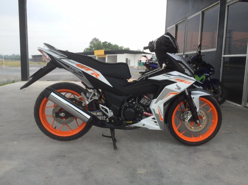 Winner 150 độ đơn giản với những đường cong đầy gợi cảm - 3