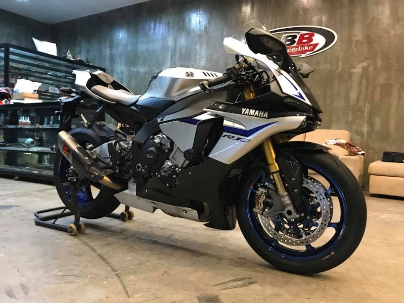 Yamaha r1m bản độ hào nhoáng từ bb superbike - 1