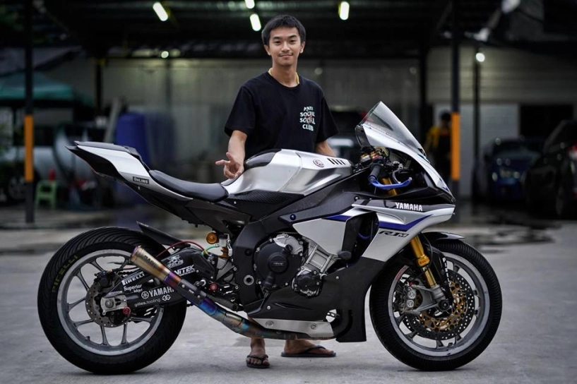 Yamaha r1m thay đổi nhẹ nhàng đầy nổi bật - 8