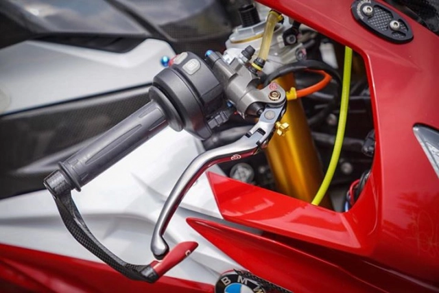 Bmw s1000rr nổi bật với từng tình tiết thay đổi - 3