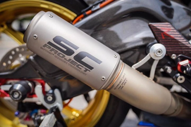Bmw s1000rr nổi bật với từng tình tiết thay đổi - 7
