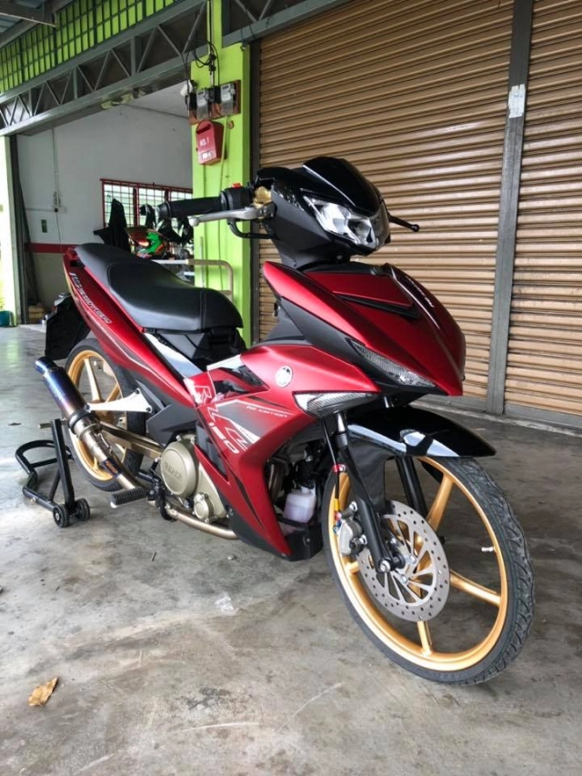 Exciter 150 độ cực độc với dàn chân nhỏ xíu của biker nước bạn - 5