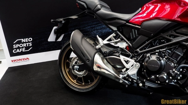 Honda cb300r 2019 mới vừa được cập nhật với giá khoảng trên 100 triệu vnd - 4