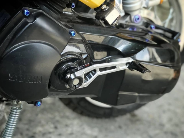 Luvias 125 trong một bản độ đỉnh cao hiếm hôi còn sót lại - 7