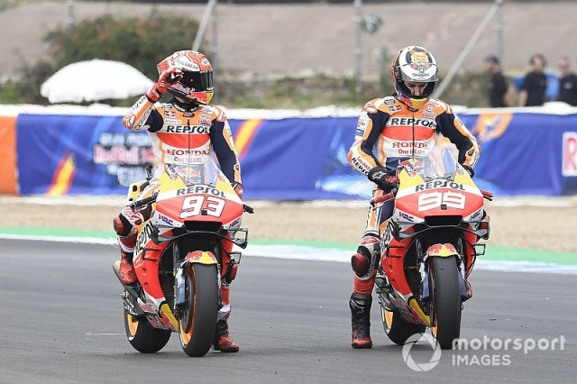 motogp 2019 lorenzo được honda thay đổi fairing mới trên chiếc rc213v tại assen - 4
