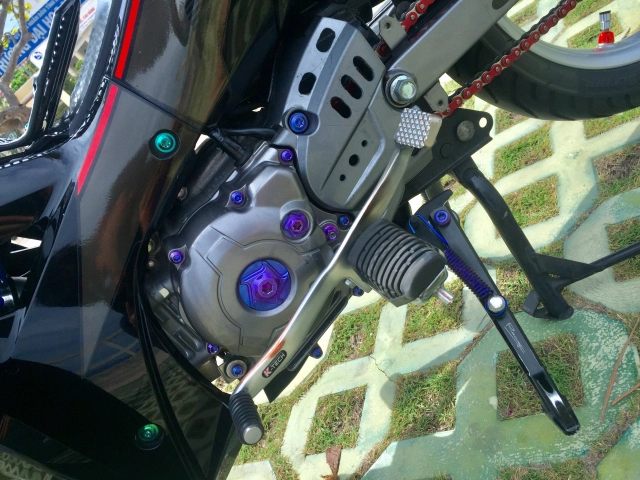 Sirius độ bao xé gió với ic uma racing đi kèm option đồ chơi cực gắt - 8