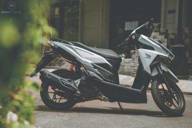 Vario 150 độ xinh đẹp lạnh lùng khoe dáng trong nắng - 11