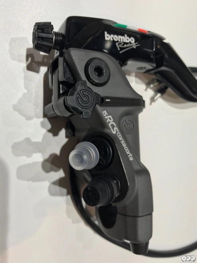 Xuất hiện brembo corsa corta phiên bản rcs 1517 - 6