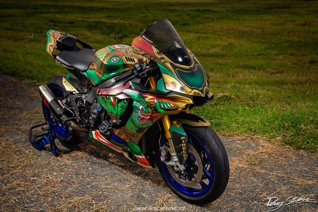 Yamaha r1m đậm phong cách với style vị thần châu á - 5