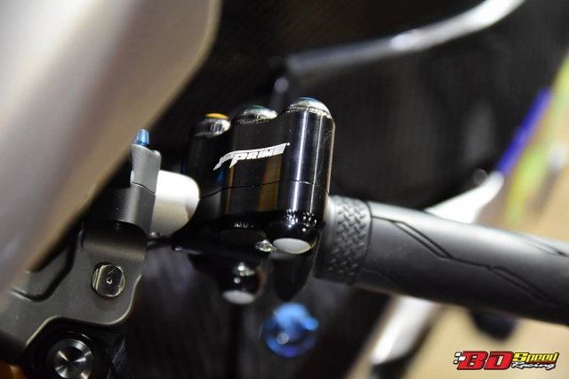 Yamaha r1m khá hấp dẫn với lối xây dựng đẳng cấp từ bd speed racing - 9