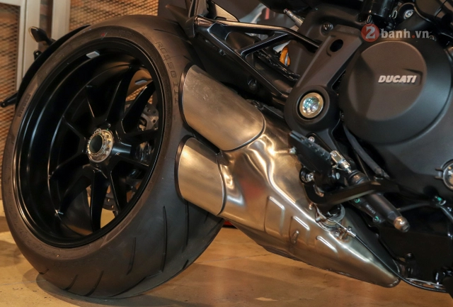 Cận cảnh ducati diavel 1260 - 36