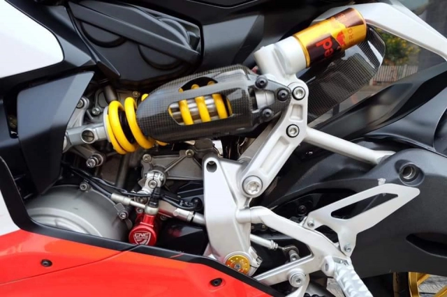 Ducati panigale 899 độ ấn tượng với phong cách superleggera - 10