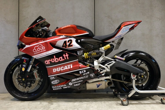 Ducati panigale 899 độ cực đỉnh đầy hấp dẫn với phong cách wsbk - 19