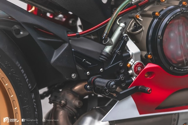 Ducati panigale 899 độ đỉnh điểm với công nghệ đồ chơi cao cấp - 16