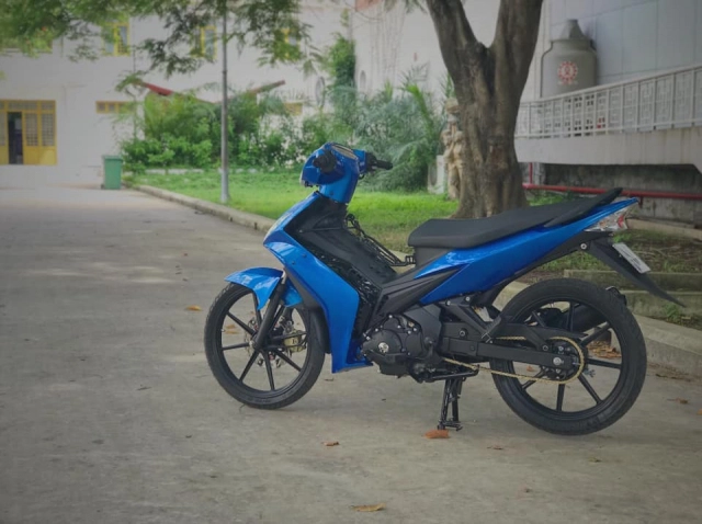 Exciter 135 bản độ sơ sài của cậu bé học sinh núi bà đen - 3