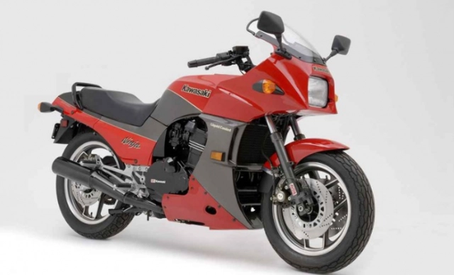 Kawasaki dự kiến hồi sinh gpz900r thách thức suzuki katana hiện nay - 4