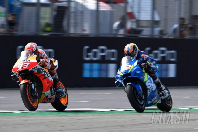 motogp 2019 marquez nổi điên vì 2 thất bại liên tiếp ở góc cua cuối đường đua - 1
