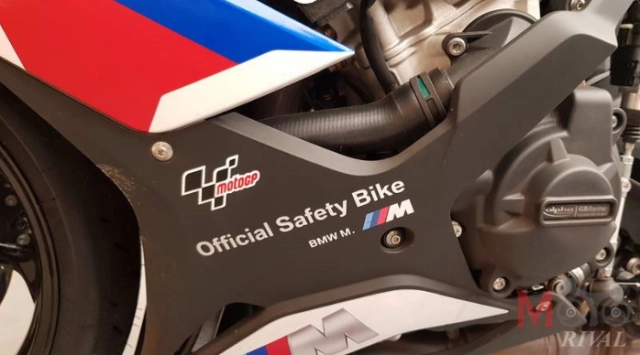 Soi chi tiết bmw s1000rr official bike motogp tại thái lan - 13