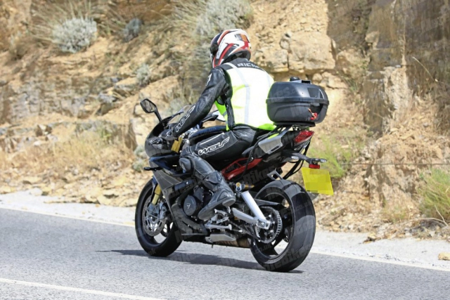 Triumph daytona 765 mới sẽ ra mắt vào ngày 23 tháng 8 với giá dưới 400 triệu vnd - 6